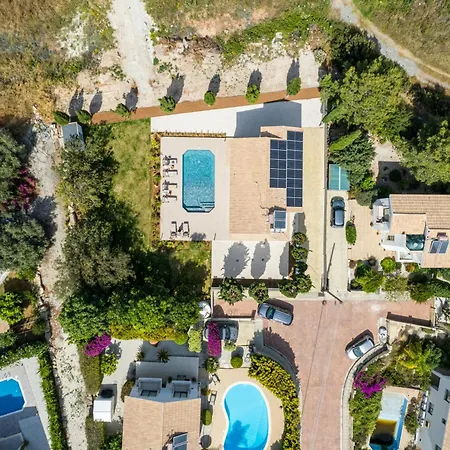 Sunny Paradise Luxury & Hot Tub Kouklia